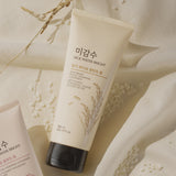 RICE WATER BRIGHT Rice Bran Foaming Cleanser